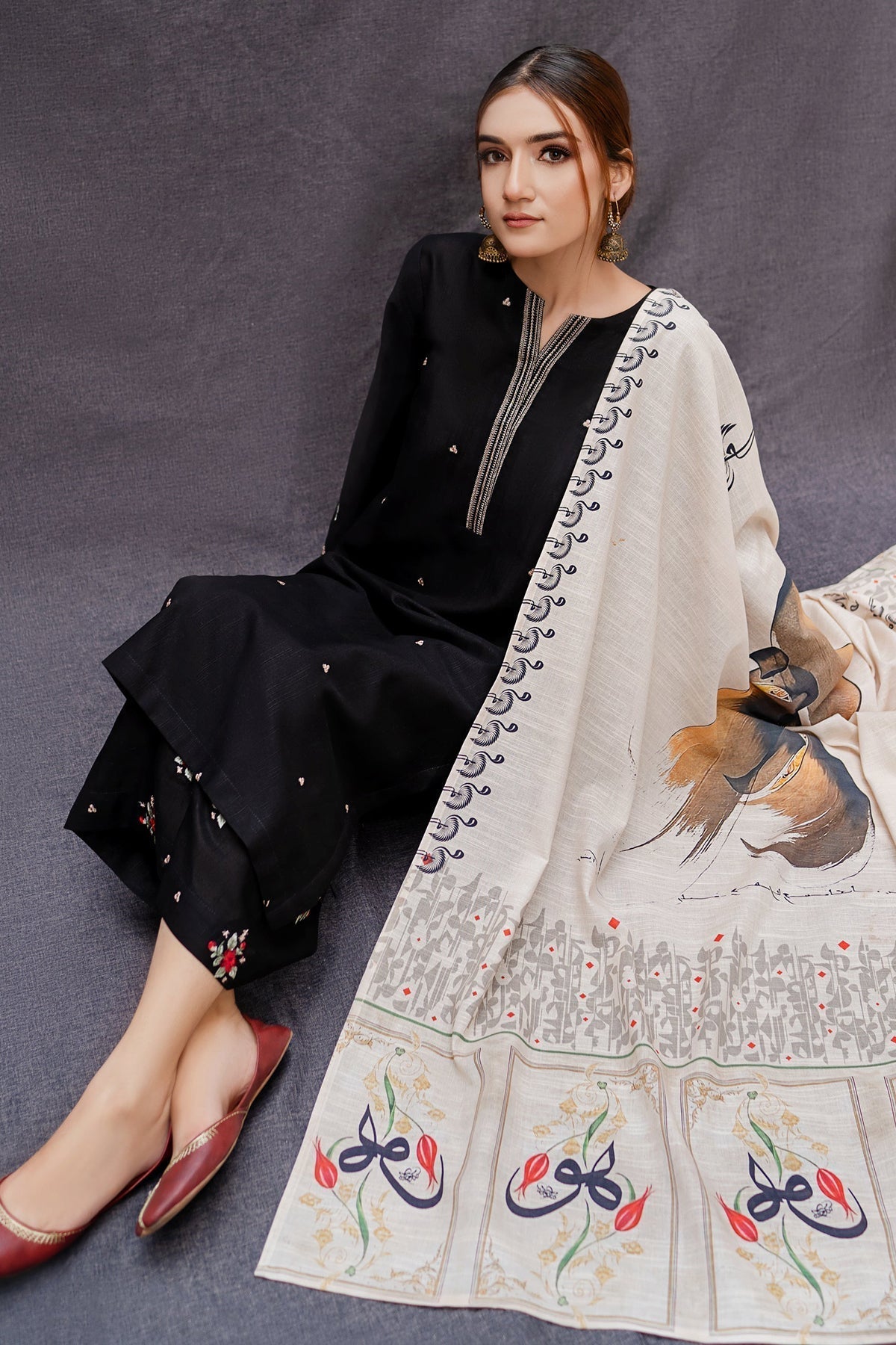 URGE - 3PC DHANAK UNSTITCH EMBROIDERED SUIT HR-126