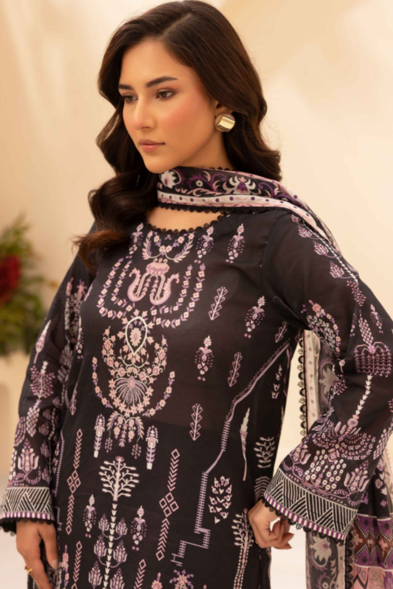 Coral-Pink floral patterns