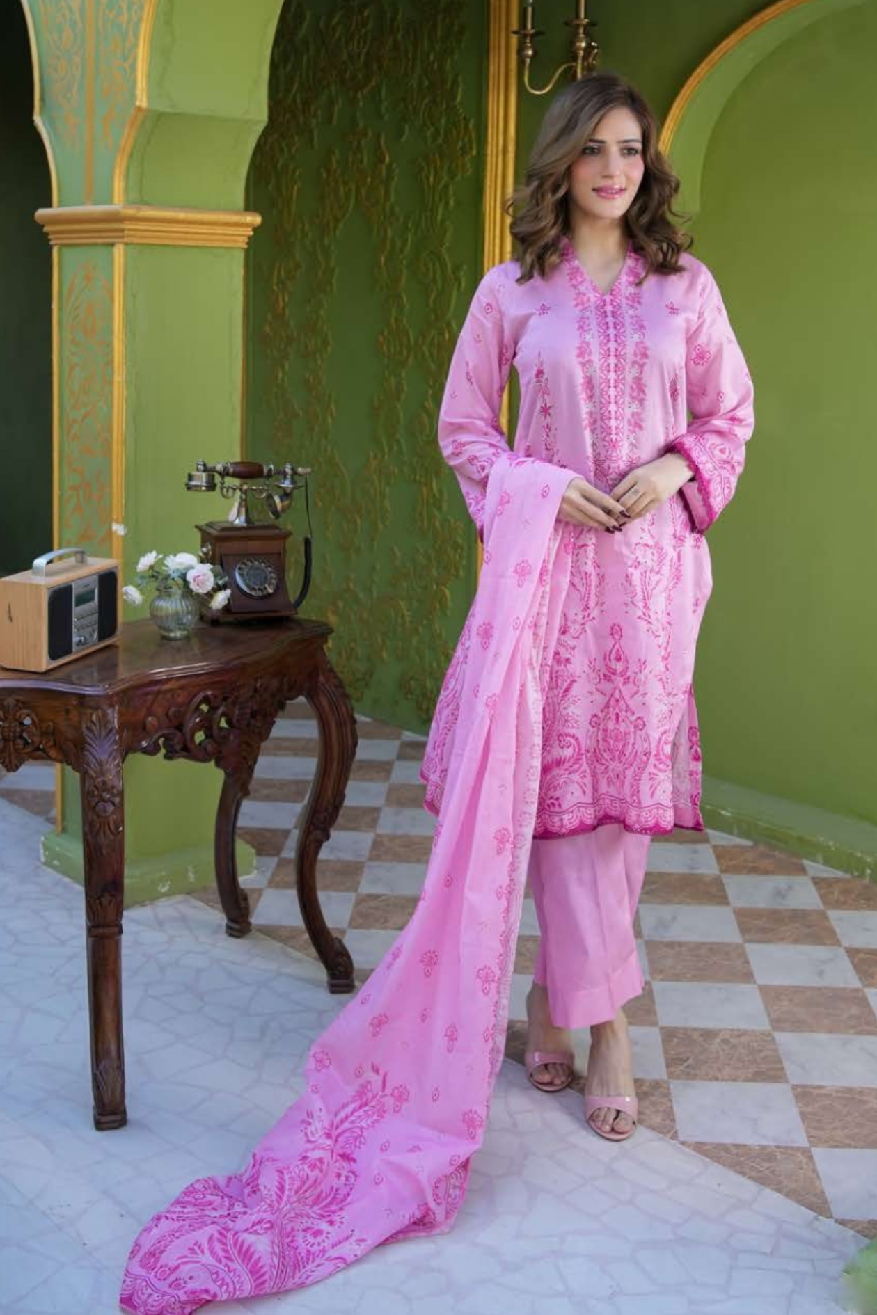 Pink Printed Lawn 3PC