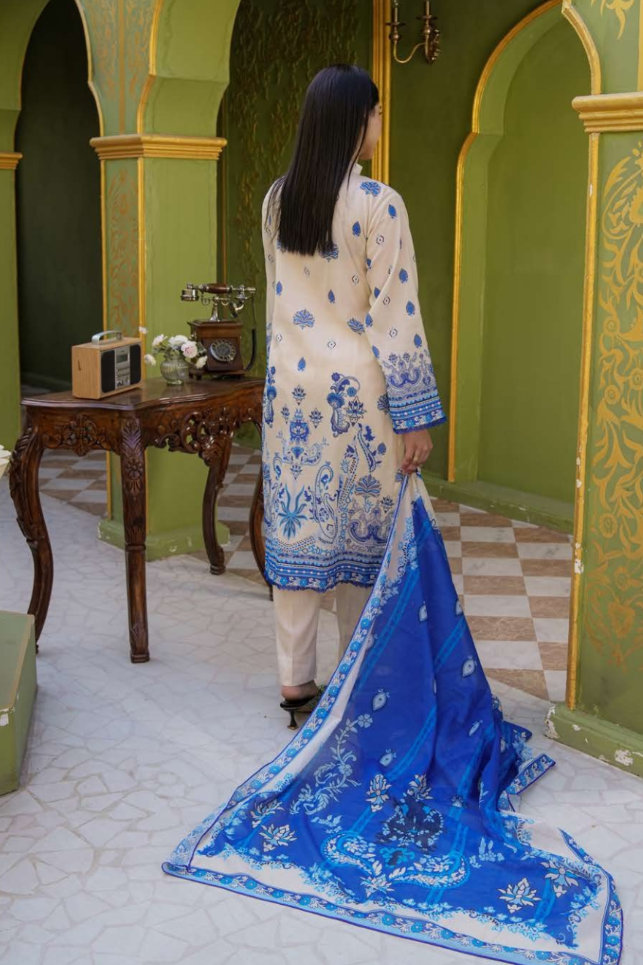 Off-White Printed Lawn 3PC